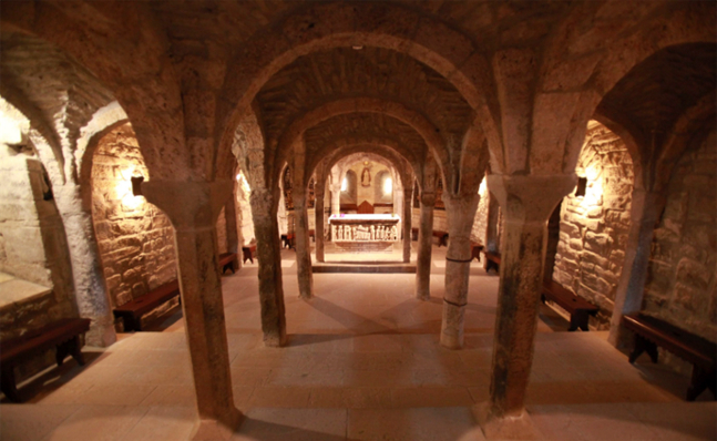 Interior de la catedral de Roda de Isábena
